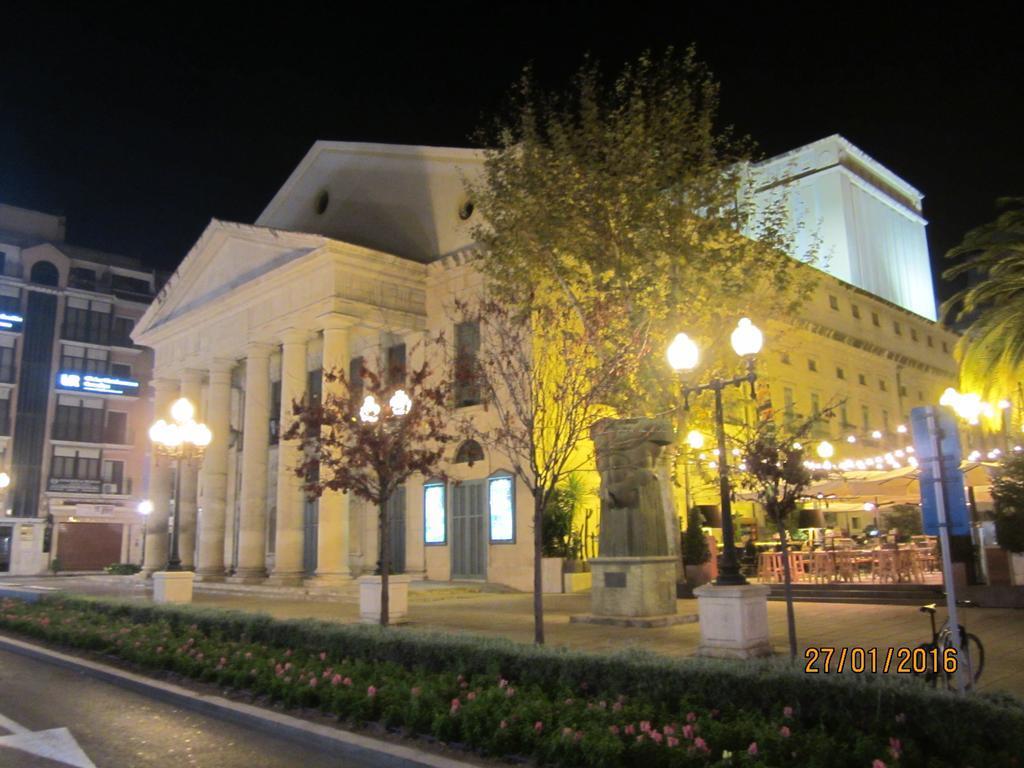 Lc Hotel Urbano Alicante Bagian luar foto